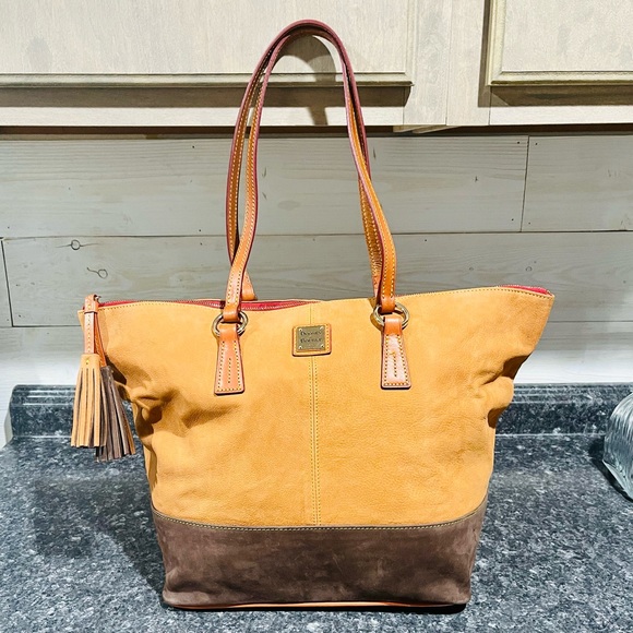 NWOT Lg Suede Toby Tote - Picture 2 of 11